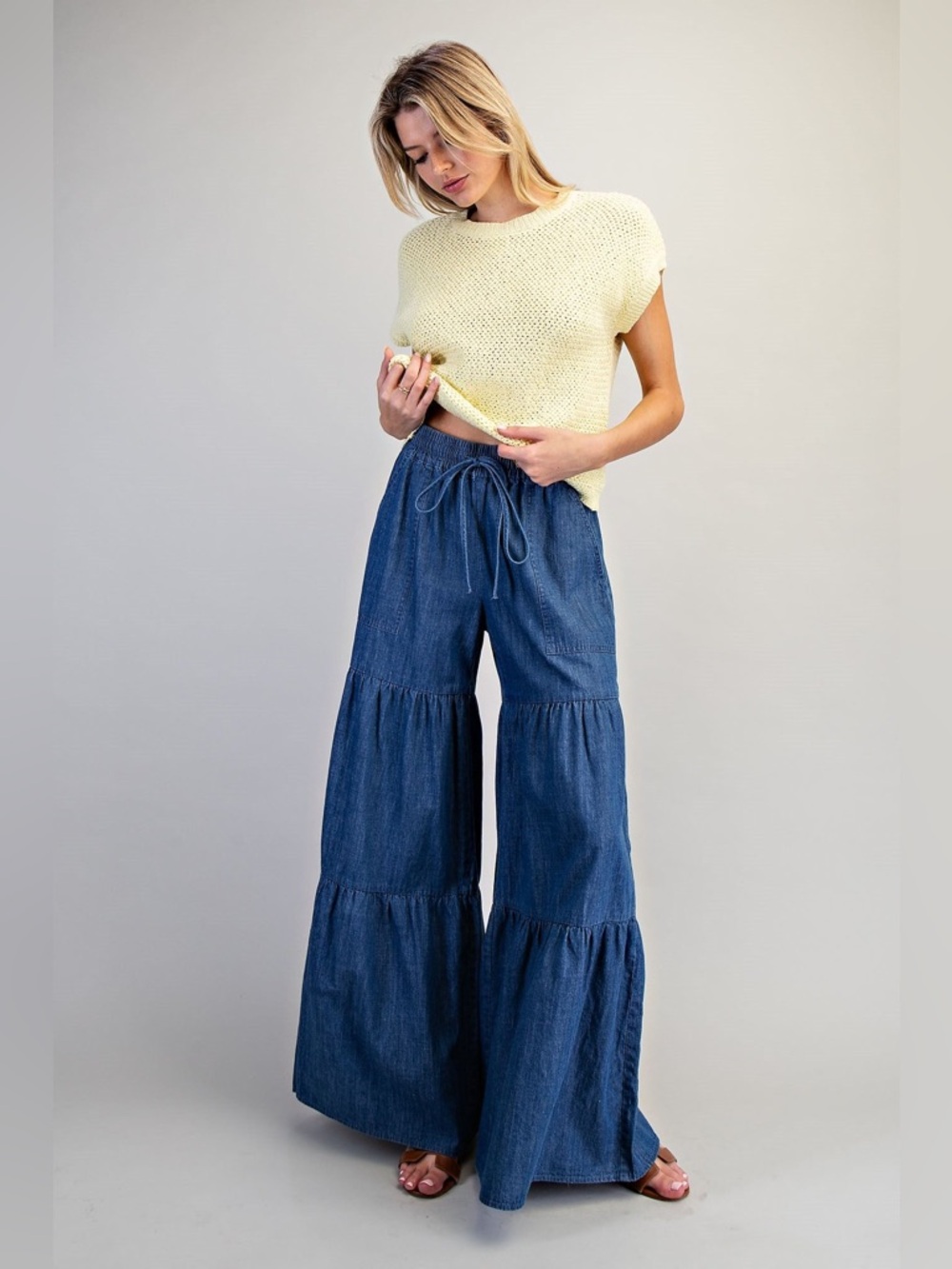 Tiered Ultra Wide Leg Mineral Washed Denim Palazzo Pants - eesome - Picture 6 of 10